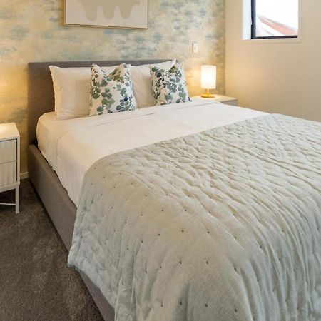 Апартаменты The Majestic Retreat 2 Bed 2 Bath Cbd Крайстчёрч Экстерьер фото